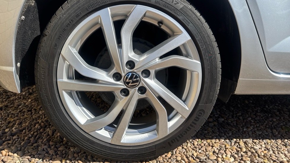 Volkswagen Polo 1.0 TSI Style 5dr Petrol Hatchback - Image 35