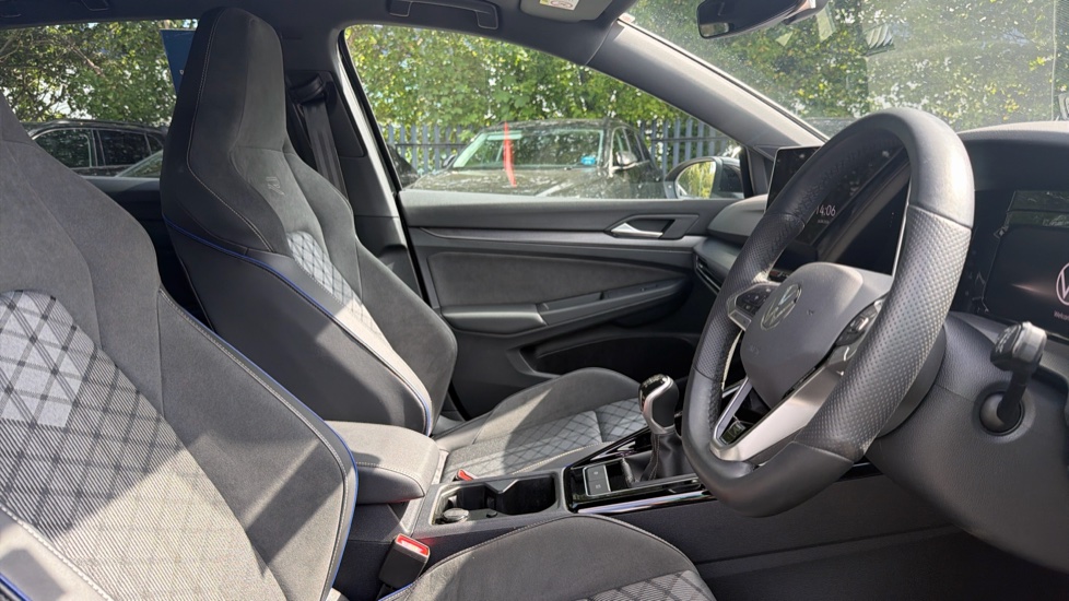 Volkswagen Golf 1.5 TSI 150 R-Line 5dr Petrol Hatchback - Image 15