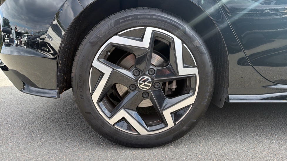 Volkswagen Golf 1.5 TSI 150 R-Line 5dr Petrol Hatchback - Image 21