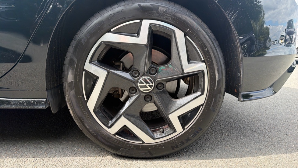 Volkswagen Golf 1.5 TSI 150 R-Line 5dr Petrol Hatchback - Image 22