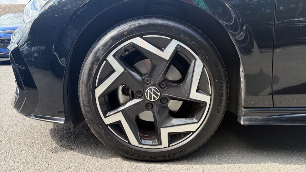 Volkswagen Golf 1.5 TSI 150 R-Line 5dr Petrol Hatchback - Image 23