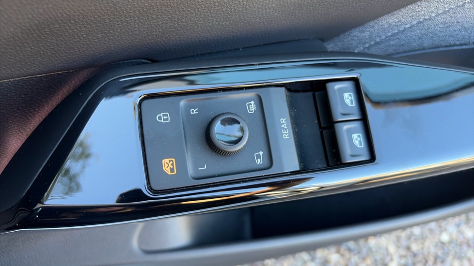 Volkswagen ID.3 150kW Match Pro 59kWh 5dr Auto Electric Hatchback - Image 30