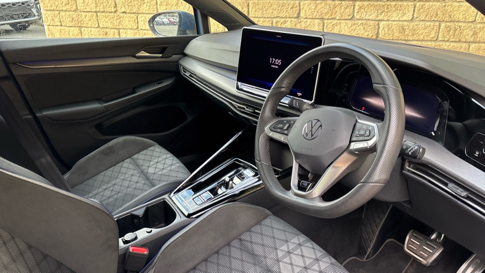Volkswagen Golf 1.5 eTSI 150 R-Line 5dr DSG Petrol Hatchback - Image 6