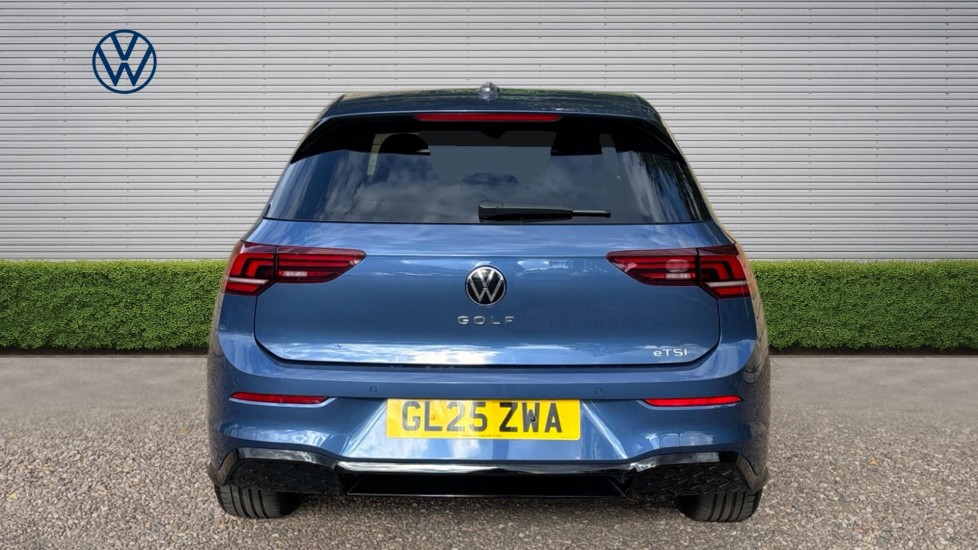 Volkswagen Golf 1.5 eTSI 150 R-Line 5dr DSG Petrol Hatchback - Image 8