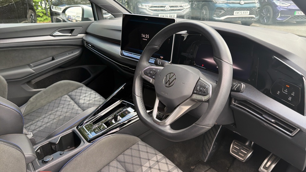 Volkswagen Golf 1.5 eTSI 150 R-Line 5dr DSG Petrol Hatchback - Image 6