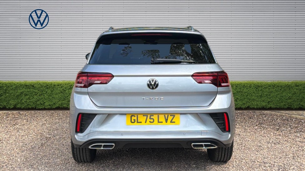Volkswagen T-Roc 1.5 TSI R-Line 5dr Petrol Hatchback - Image 8