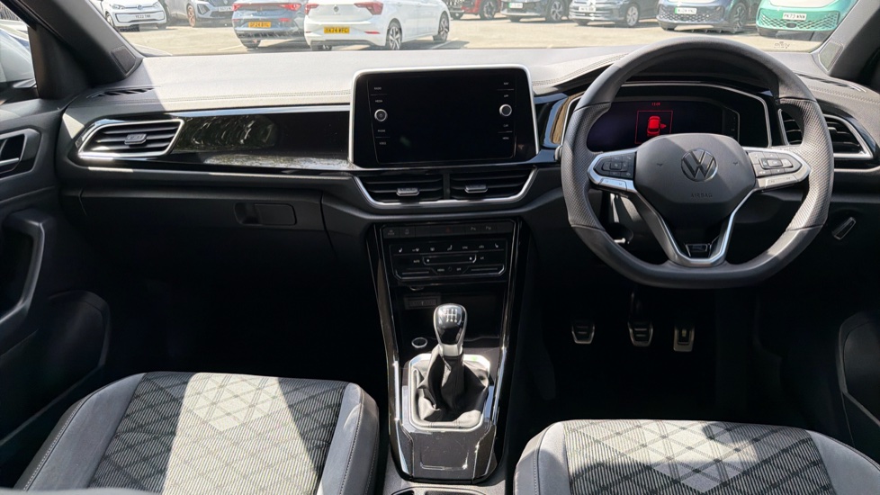 Volkswagen T-Roc 1.5 TSI R-Line 5dr Petrol Hatchback - Image 9