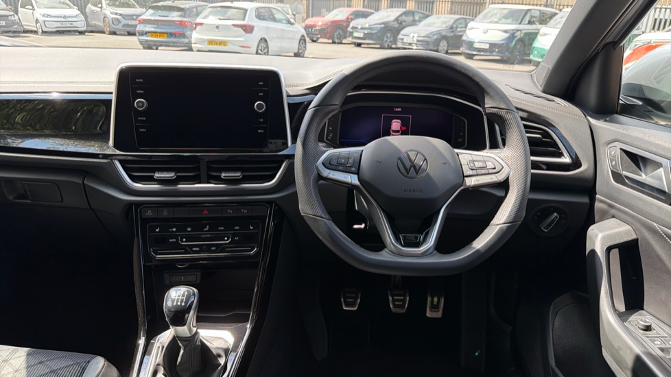 Volkswagen T-Roc 1.5 TSI R-Line 5dr Petrol Hatchback - Image 10
