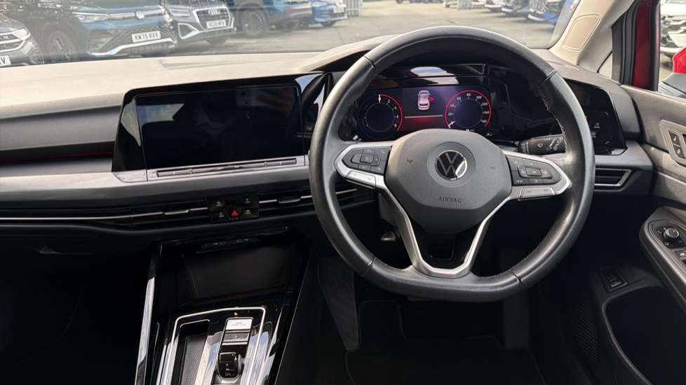 Volkswagen Golf 1.4 TSI eHybrid Style 5dr DSG Hatchback - Image 10