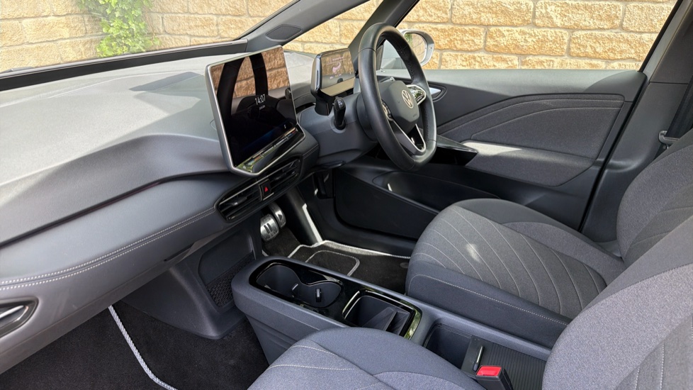 Volkswagen ID.3 150kW Match Pro 59kWh 5dr Auto Electric Hatchback - Image 2