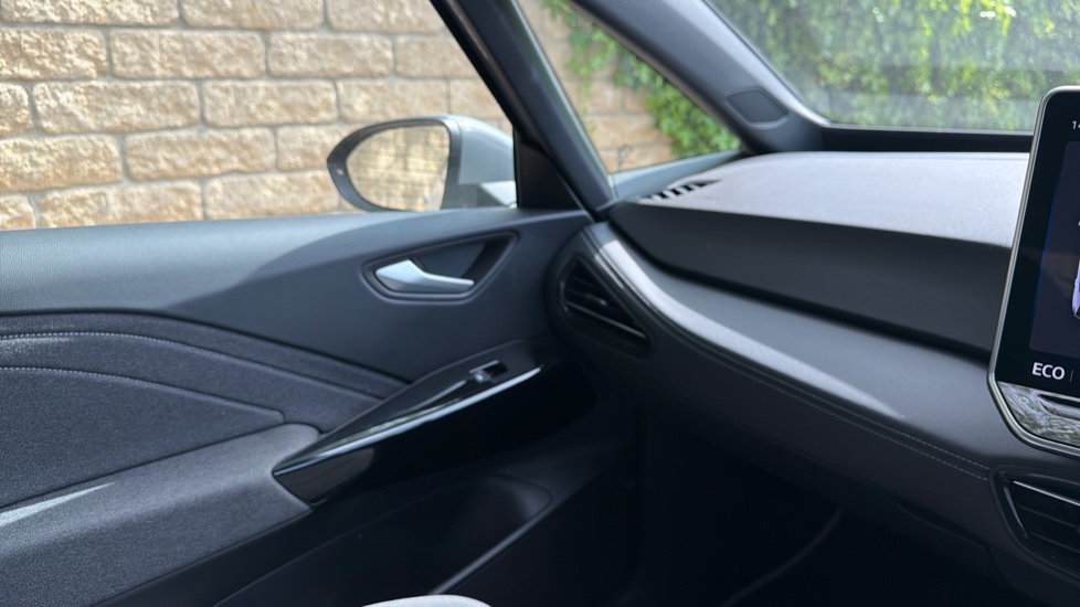 Volkswagen ID.3 150kW Match Pro 59kWh 5dr Auto Electric Hatchback - Image 29