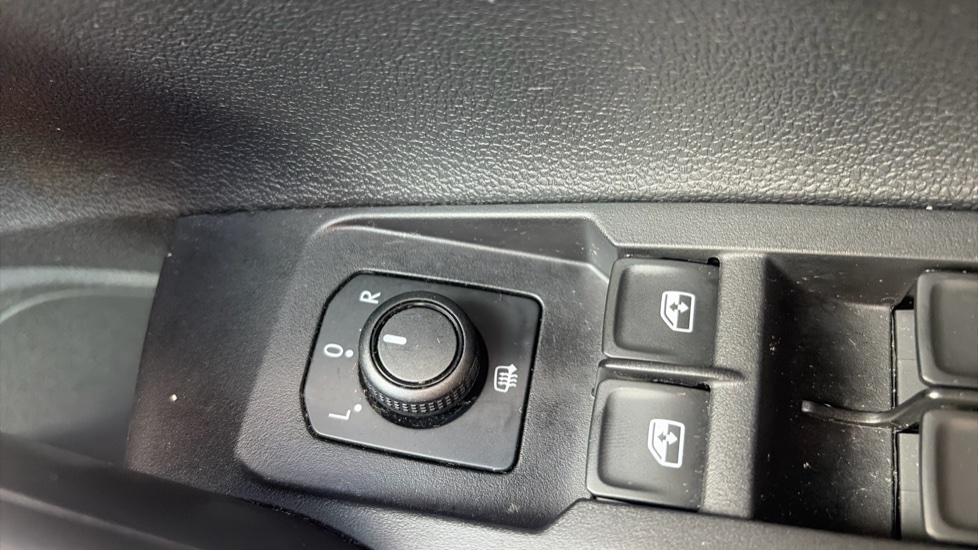 Volkswagen Polo 1.0 EVO 80 Match 5dr Petrol Hatchback - Image 34