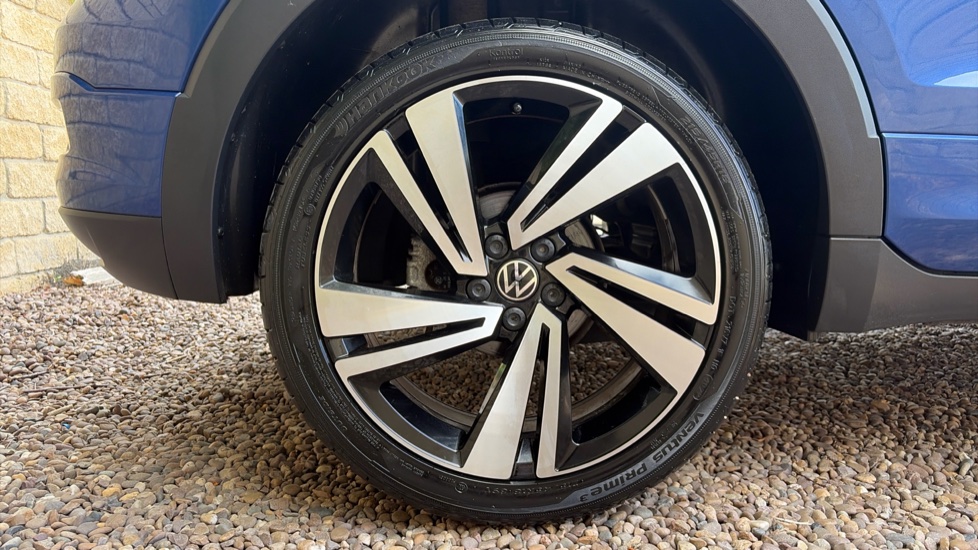 Volkswagen T-Cross 1.0 TSI 110 R-Line 5dr Petrol Estate - Image 5