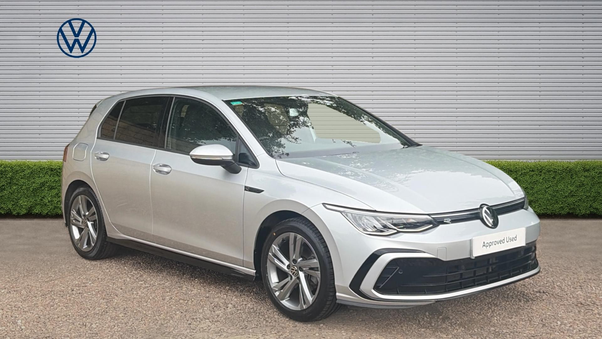 Volkswagen Golf listing photo