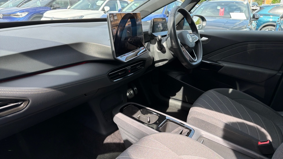 Volkswagen ID.3 150kW Match Pro 59kWh 5dr Auto Electric Hatchback - Image 2