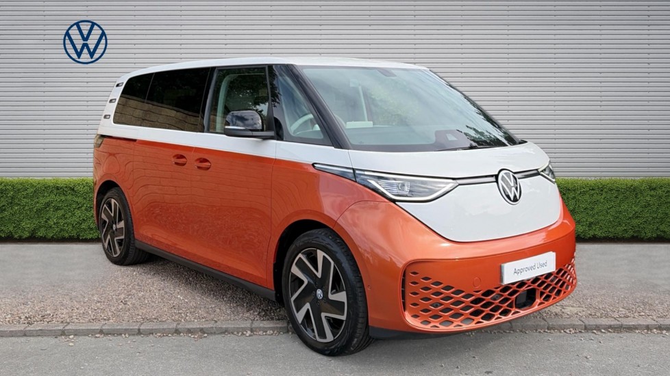 Volkswagen ID. Buzz 150kW Style Pro 77kWh 5dr Auto Electric Estate - Image 1