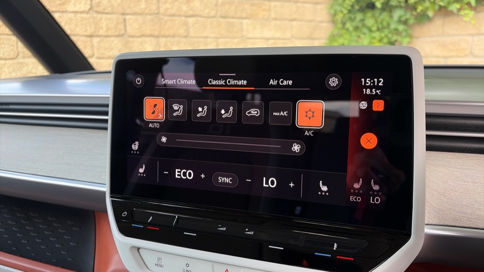 Volkswagen ID. Buzz 150kW Style Pro 77kWh 5dr Auto Electric Estate - Image 13