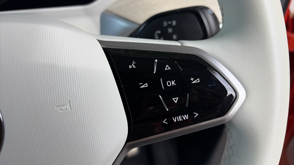 Volkswagen ID. Buzz 150kW Style Pro 77kWh 5dr Auto Electric Estate - Image 18