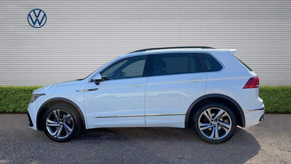 Volkswagen Tiguan 1.5 TSI 150 R-Line Edition 5dr DSG Petrol Estate - Image 4