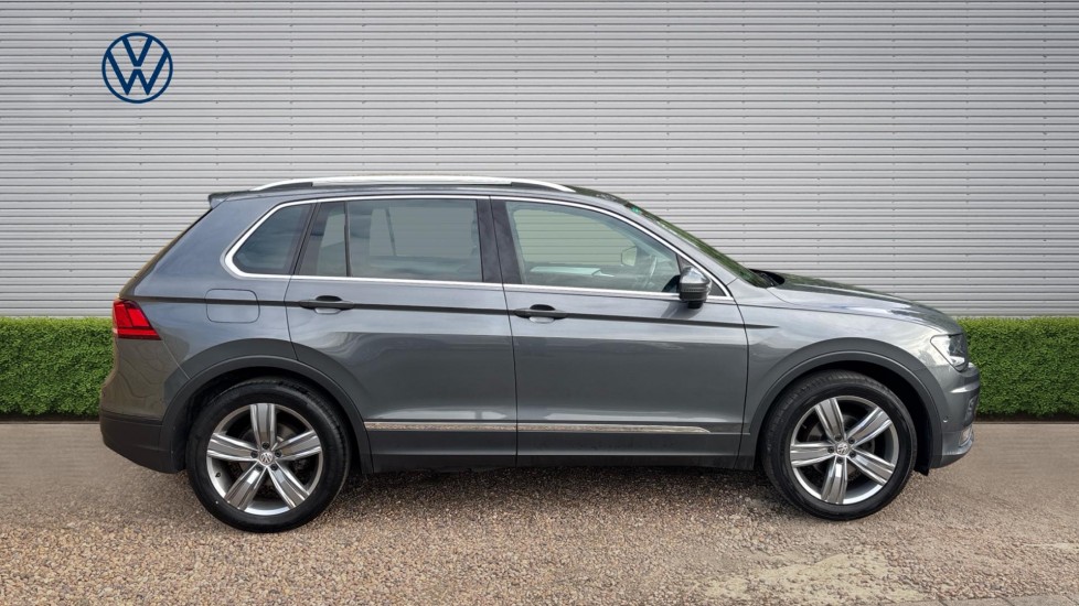 Volkswagen Tiguan 1.5 TSi EVO 150 Match 5dr Petrol Estate - Image 4