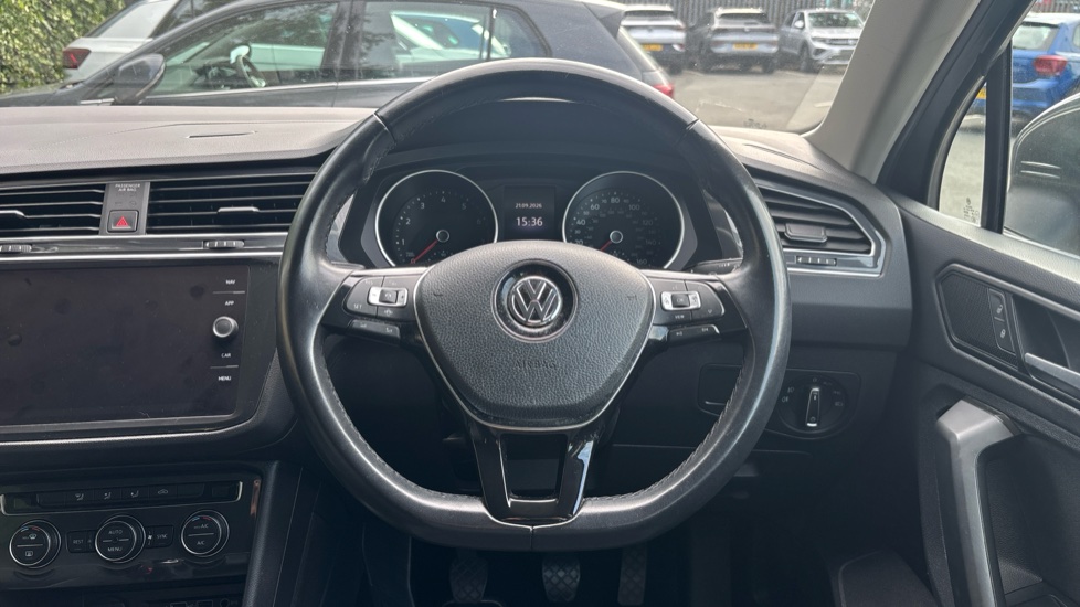Volkswagen Tiguan 1.5 TSi EVO 150 Match 5dr Petrol Estate - Image 10