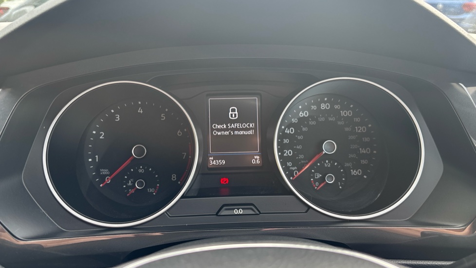 Volkswagen Tiguan 1.5 TSi EVO 150 Match 5dr Petrol Estate - Image 11