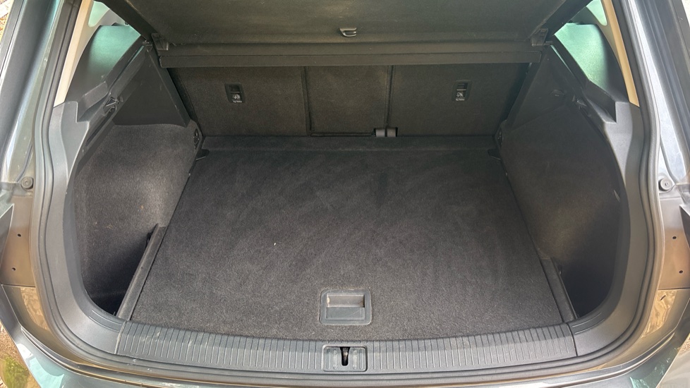 Volkswagen Tiguan 1.5 TSi EVO 150 Match 5dr Petrol Estate - Image 20