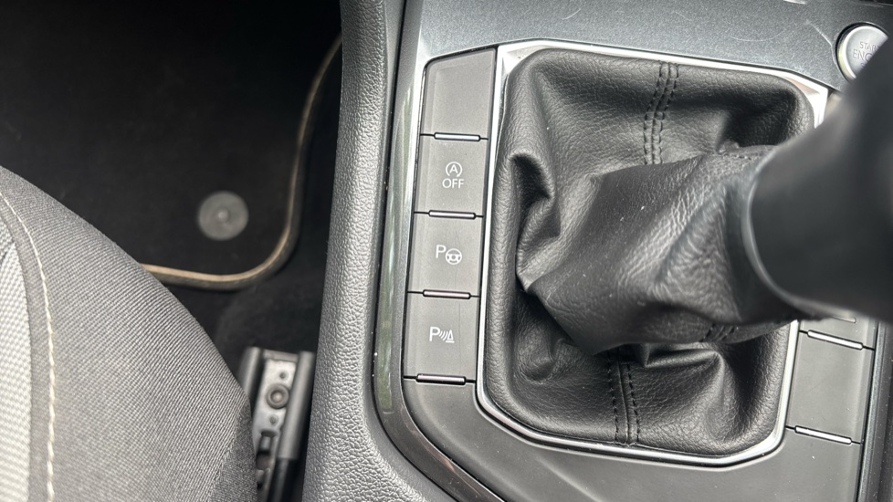 Volkswagen Tiguan 1.5 TSi EVO 150 Match 5dr Petrol Estate - Image 32