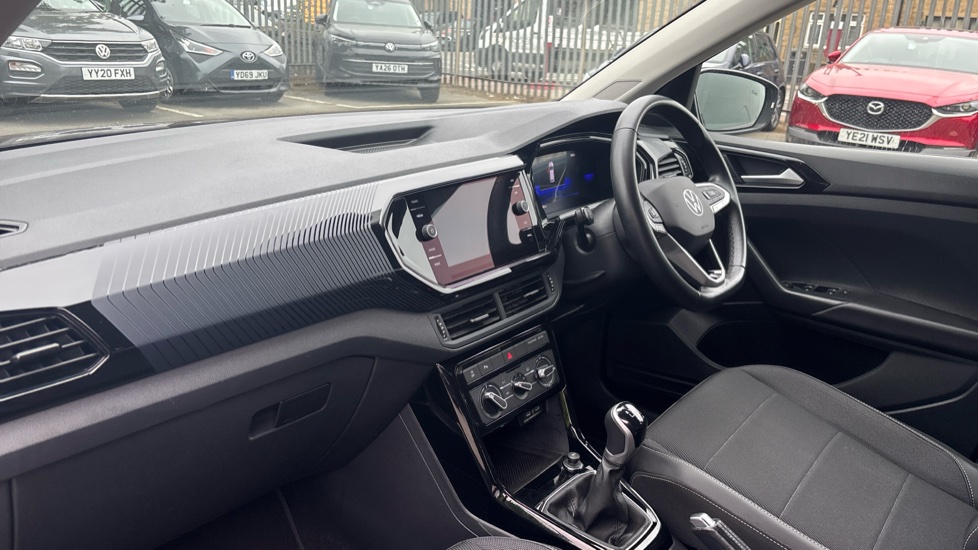 Volkswagen T-Cross 1.0 TSI 110 Black Edition 5dr Petrol Estate - Image 2
