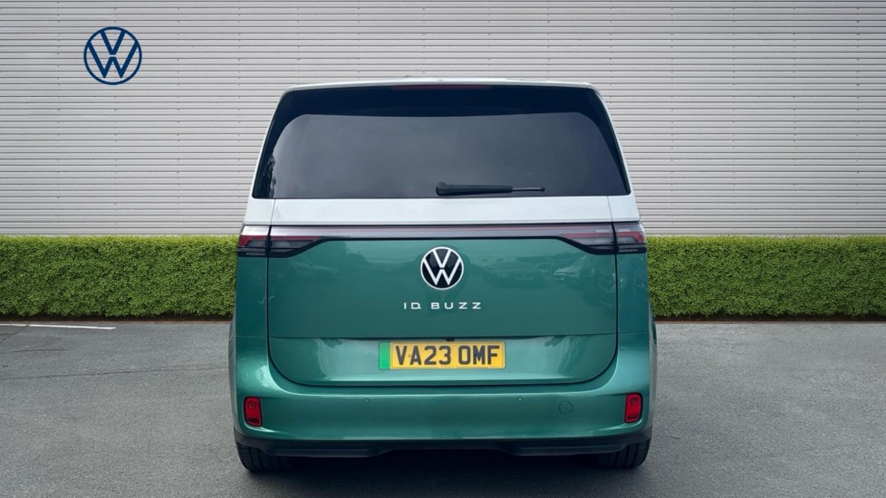 Volkswagen ID. Buzz 150kW Style Pro 77kWh 5dr Auto Electric Estate - Image 8