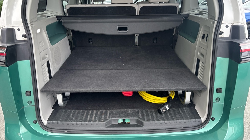 Volkswagen ID. Buzz 150kW Style Pro 77kWh 5dr Auto Electric Estate - Image 20