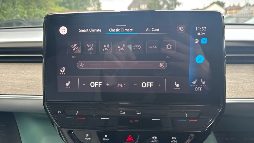 Volkswagen ID. Buzz 150kW Style Pro 77kWh 5dr Auto Electric Estate - Image 27