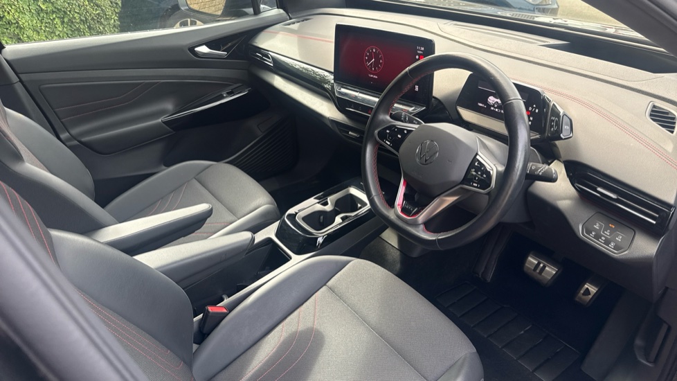 Volkswagen ID.4 220kW 4MOTION GTX 77kWh 5dr Auto [125kW Ch] Electric Estate - Image 6