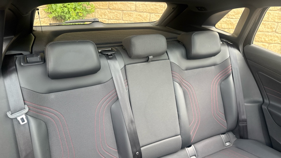 Volkswagen ID.4 220kW 4MOTION GTX 77kWh 5dr Auto [125kW Ch] Electric Estate - Image 16