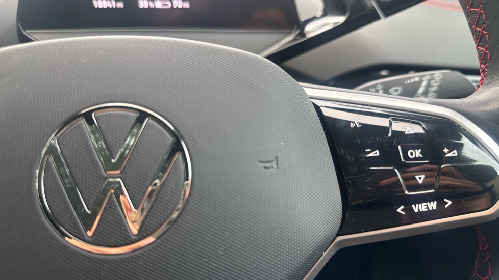 Volkswagen ID.4 220kW 4MOTION GTX 77kWh 5dr Auto [125kW Ch] Electric Estate - Image 18