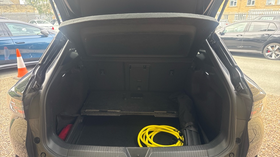 Volkswagen ID.4 220kW 4MOTION GTX 77kWh 5dr Auto [125kW Ch] Electric Estate - Image 20