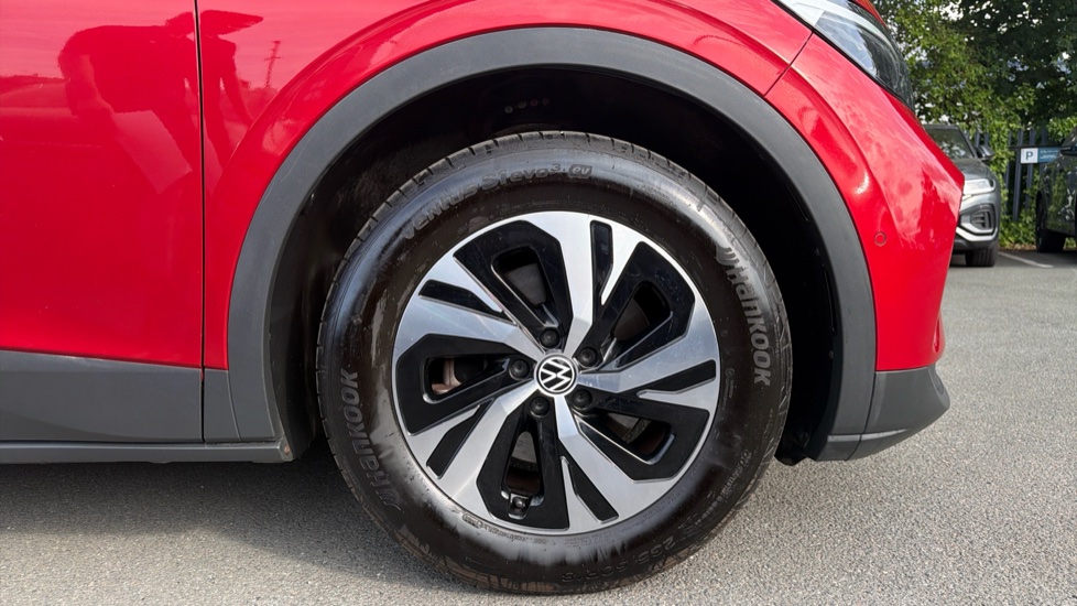Volkswagen ID.4 109kW Life Ed Pure 52kWh 5dr Auto [110kW Ch] Electric Estate - Image 5