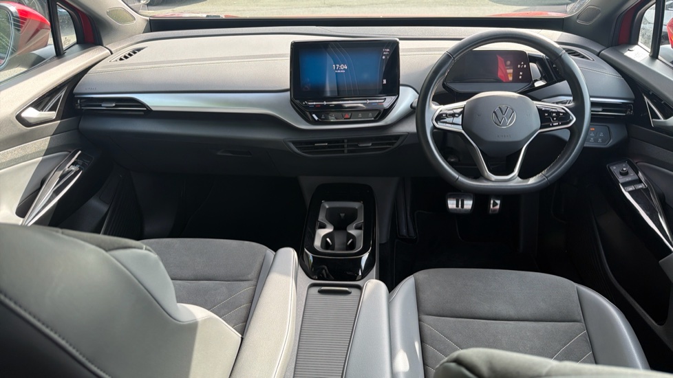 Volkswagen ID.4 109kW Life Ed Pure 52kWh 5dr Auto [110kW Ch] Electric Estate - Image 9