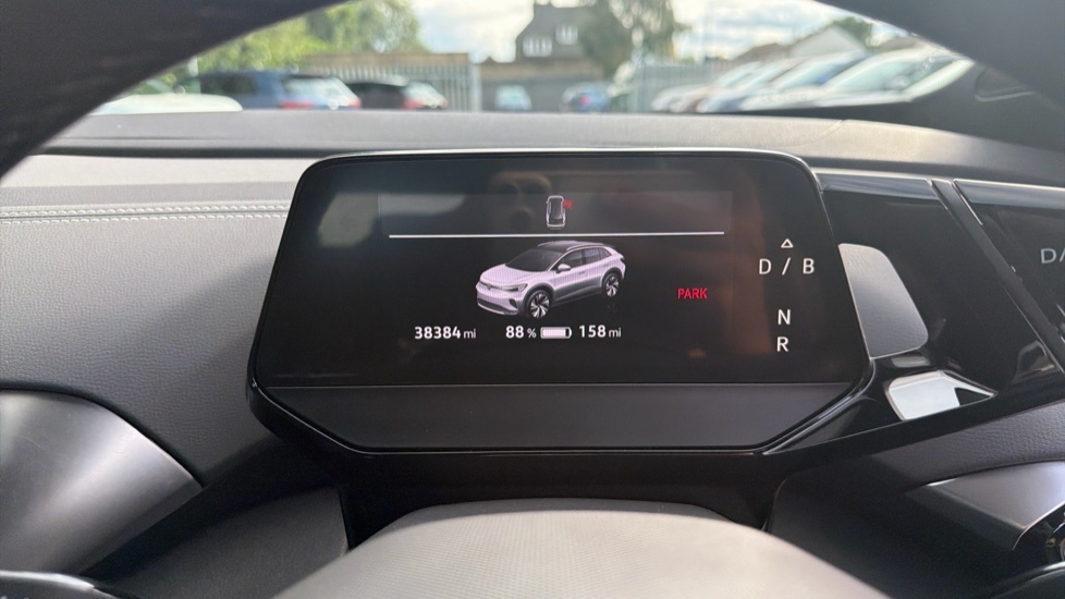 Volkswagen ID.4 109kW Life Ed Pure 52kWh 5dr Auto [110kW Ch] Electric Estate - Image 11