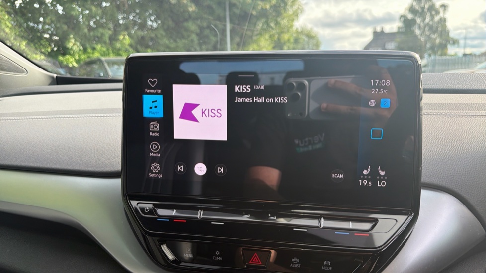 Volkswagen ID.4 109kW Life Ed Pure 52kWh 5dr Auto [110kW Ch] Electric Estate - Image 12