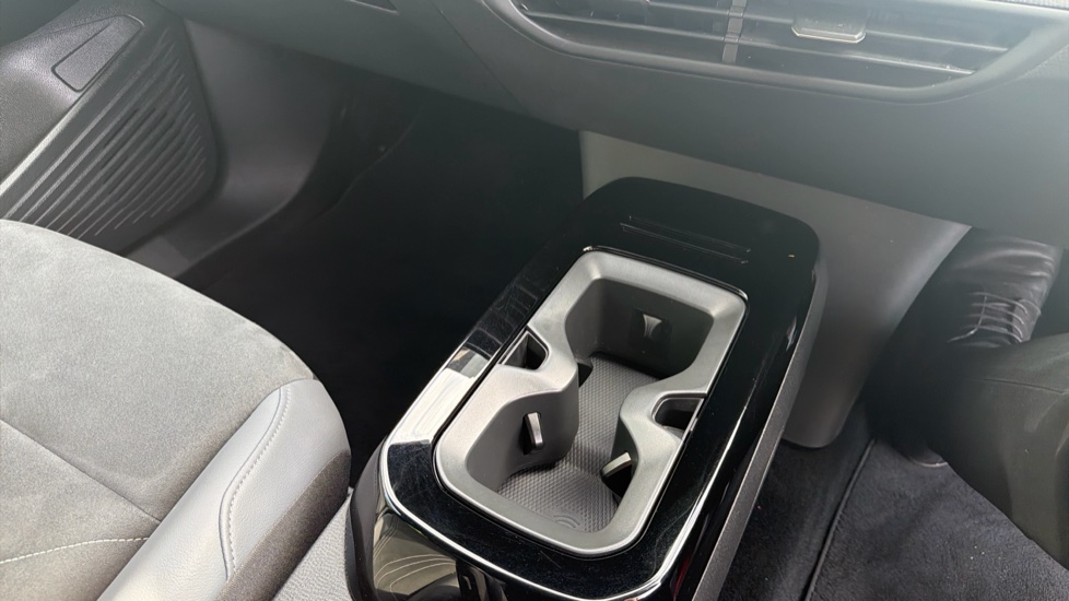 Volkswagen ID.4 109kW Life Ed Pure 52kWh 5dr Auto [110kW Ch] Electric Estate - Image 14