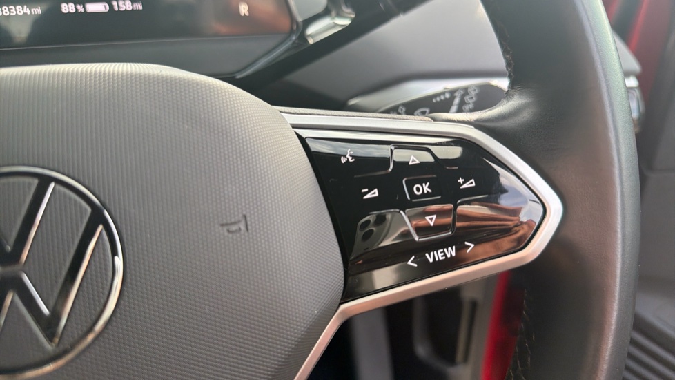 Volkswagen ID.4 109kW Life Ed Pure 52kWh 5dr Auto [110kW Ch] Electric Estate - Image 18