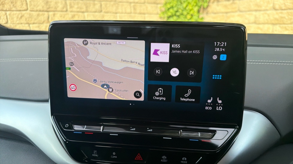 Volkswagen ID.4 109kW Life Ed Pure 52kWh 5dr Auto [110kW Ch] Electric Estate - Image 27