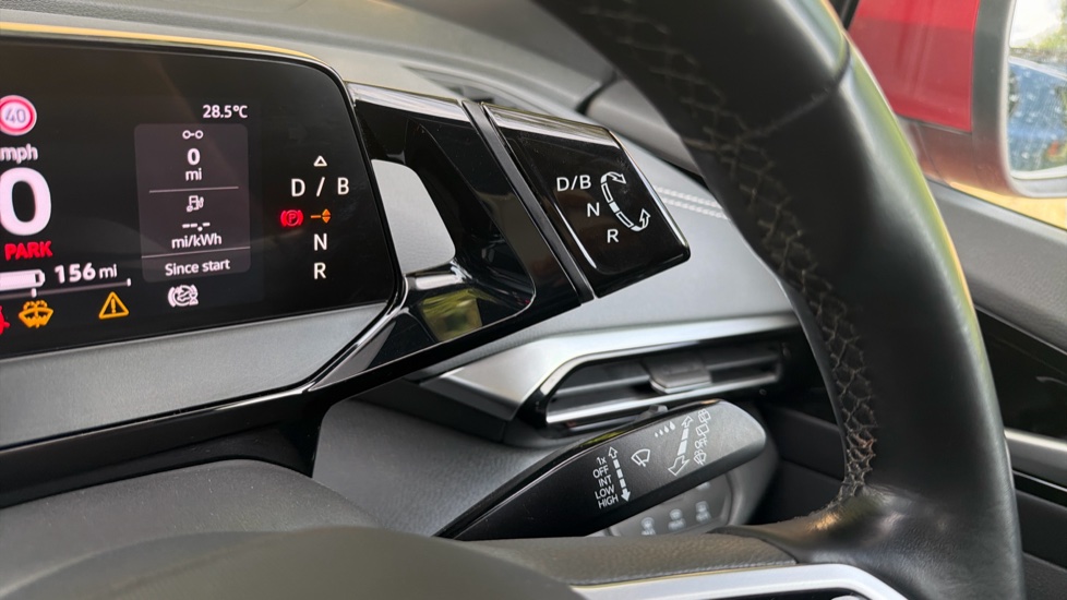 Volkswagen ID.4 109kW Life Ed Pure 52kWh 5dr Auto [110kW Ch] Electric Estate - Image 33