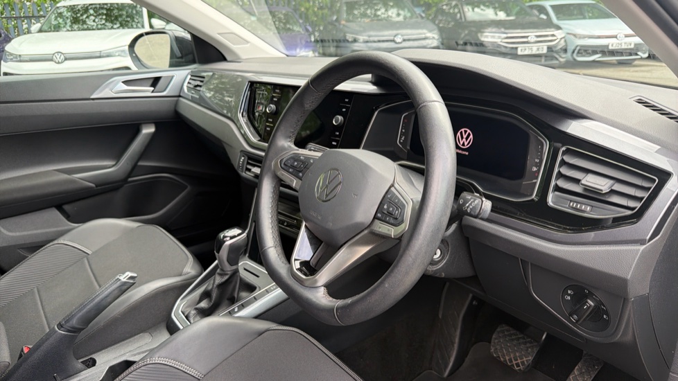 Volkswagen Taigo 1.0 TSI 110 Style 5dr DSG Petrol Hatchback - Image 6