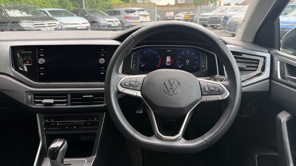 Volkswagen Taigo 1.0 TSI 110 Style 5dr DSG Petrol Hatchback - Image 10