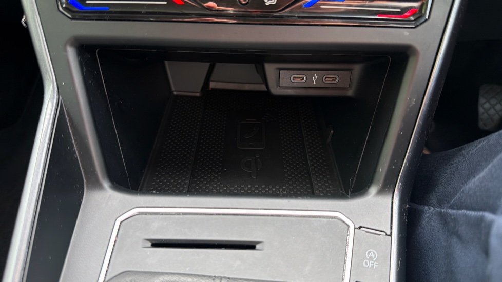 Volkswagen Taigo 1.0 TSI 110 Style 5dr DSG Petrol Hatchback - Image 29