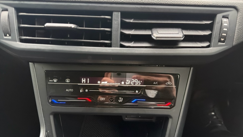 Volkswagen Polo 1.0 TSI R-Line 5dr Petrol Hatchback - Image 13