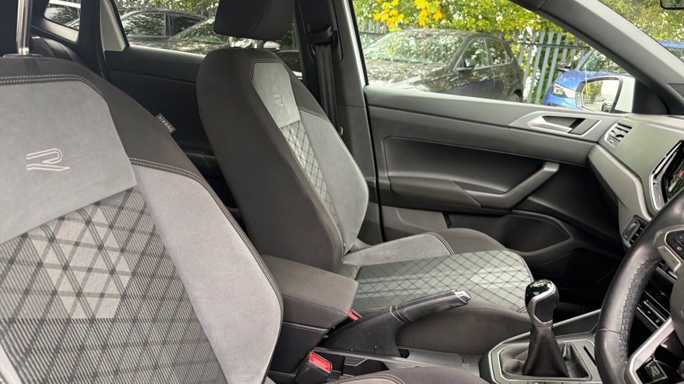 Volkswagen Polo 1.0 TSI R-Line 5dr Petrol Hatchback - Image 15