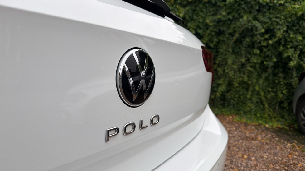 Volkswagen Polo 1.0 TSI R-Line 5dr Petrol Hatchback - Image 21
